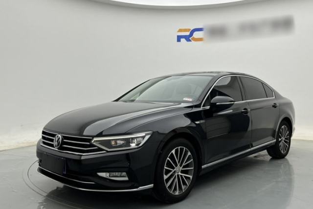 Ojetý Volkswagen Magotan 2020 330TSI DSG Luxury Edition