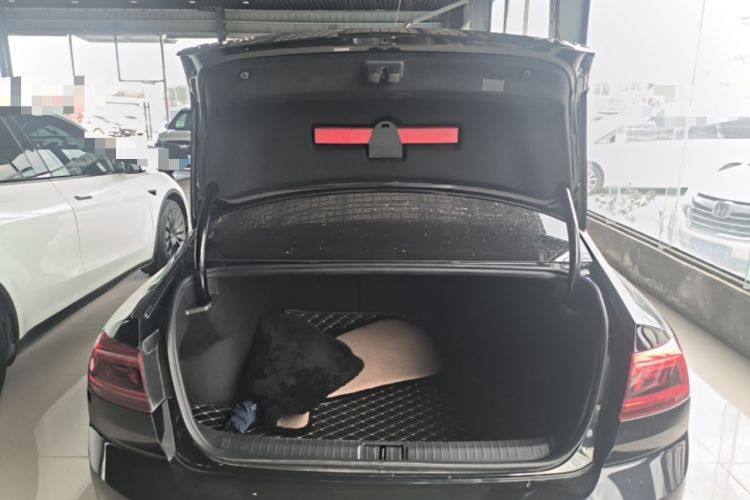 Used Volkswagen Magotan 2020 280TSI DSG Comfort Edition Trunk