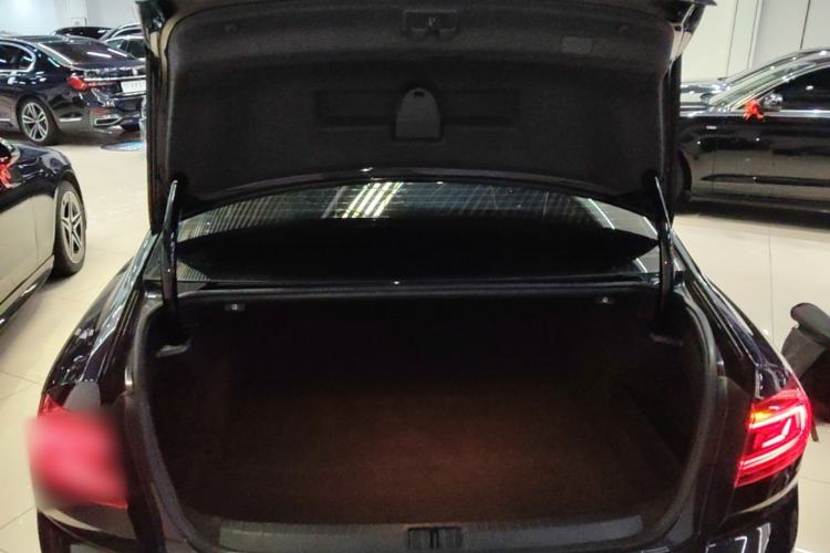 Used Volkswagen Magotan 2020 330TSI DSG Leading Model Trunk