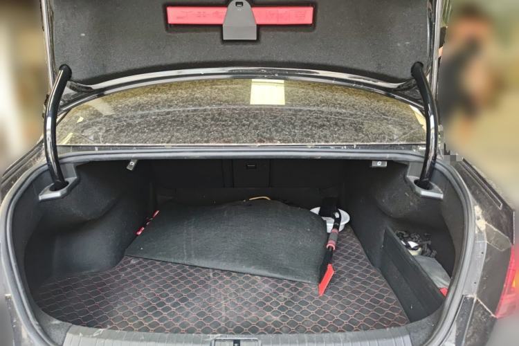 Used Volkswagen Magotan 2020 330TSI DSG Luxury Edition Trunk