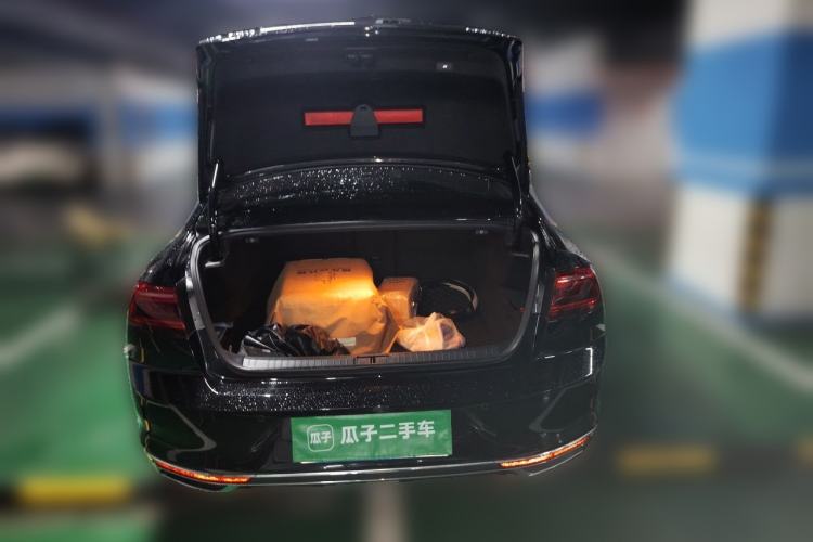 Used Volkswagen Magotan 2020 330TSI DSG Luxury Edition Trunk
