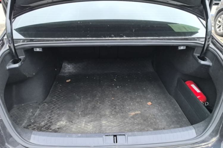 Used Volkswagen Magotan 2020 280TSI DSG Leading Edition Trunk