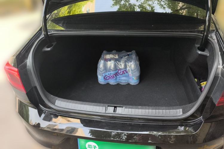Used Volkswagen Magotan 2020 280TSI DSG Comfort Edition Trunk