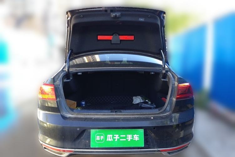 Used Volkswagen Magotan 2020 330TSI DSG Luxury Edition Trunk