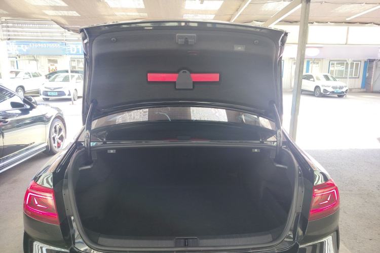Used Volkswagen Magotan 2020 380TSI DSG Luxury Version Trunk