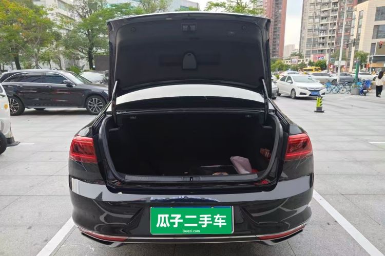 Used Volkswagen Magotan 2020 330TSI DSG Luxury Edition Trunk