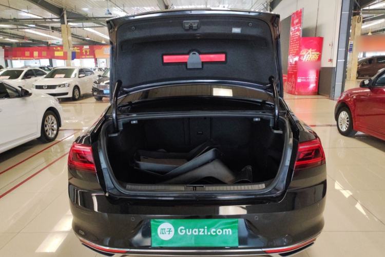Used Volkswagen Magotan 2020 330TSI DSG Luxury Edition Trunk