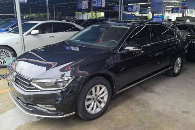 Ojetý Volkswagen Magotan 2020 280TSI DSG Comfort Edition
