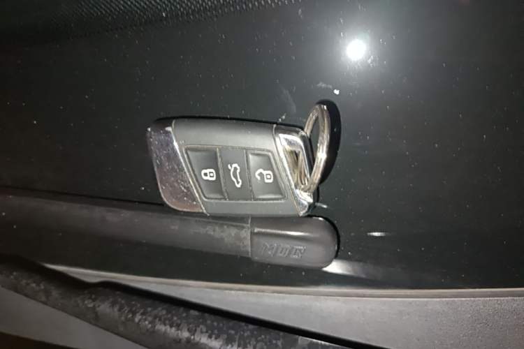 Used Volkswagen Magotan 2020 330TSI DSG Leading Model Vehicle Key