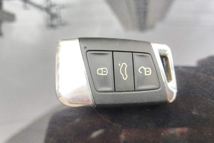 Used Volkswagen Magotan 2020 280TSI DSG Comfort Edition Vehicle Key