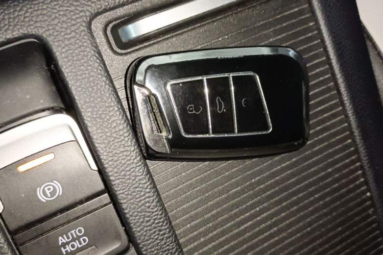 Used Volkswagen Magotan 2020 330TSI DSG Luxury Edition Vehicle Key
