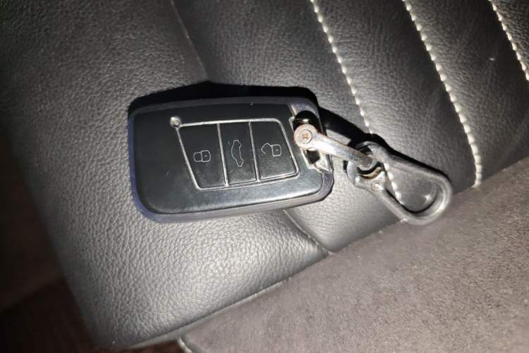 Used Volkswagen Magotan 2020 330TSI DSG Leading Model Vehicle Key