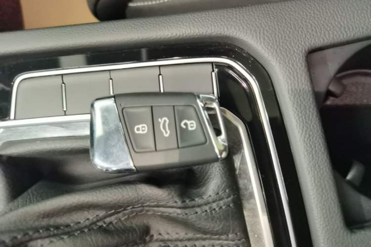 Used Volkswagen Magotan 2020 330TSI DSG Luxury Edition Vehicle Key
