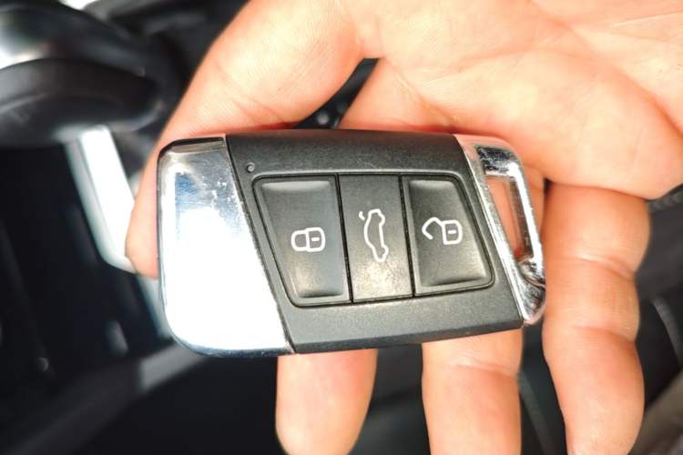 Used Volkswagen Magotan 2020 280TSI DSG Comfort Edition Vehicle Key