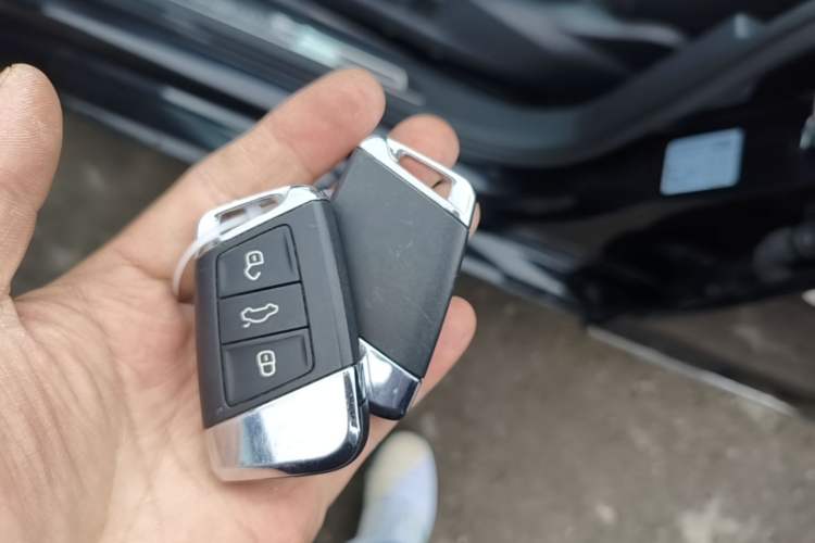 Used Volkswagen Magotan 2020 330TSI DSG Leading Model Vehicle Key