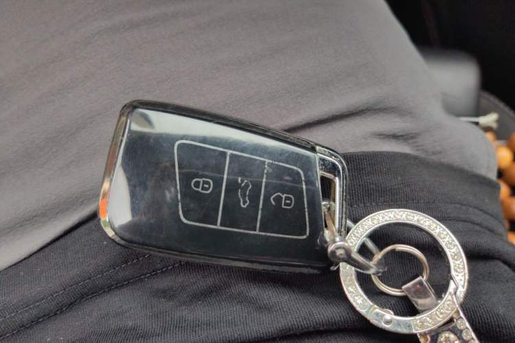 Used Volkswagen Magotan 2020 330TSI DSG Leading Model Vehicle Key