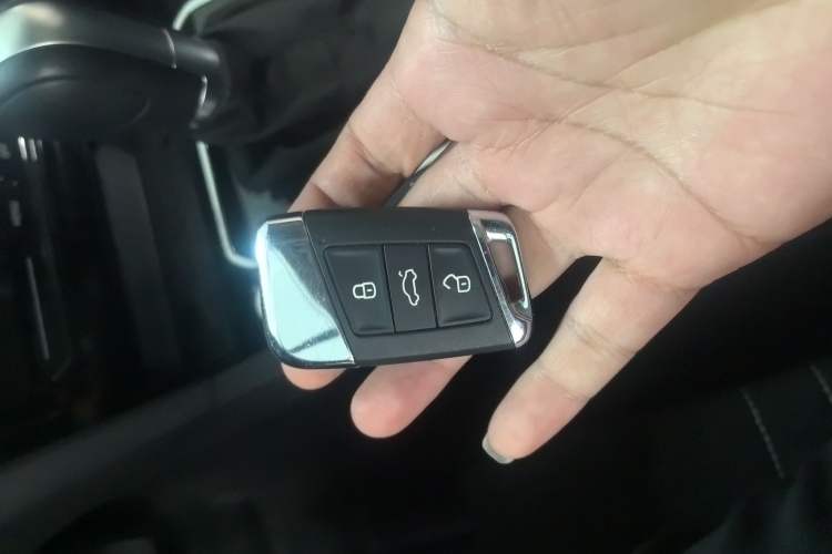 Used Volkswagen Magotan 2020 330TSI DSG Luxury Edition Vehicle Key