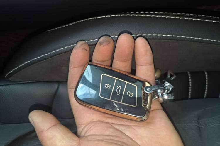Used Volkswagen Magotan 2020 280TSI DSG Comfort Edition Vehicle Key