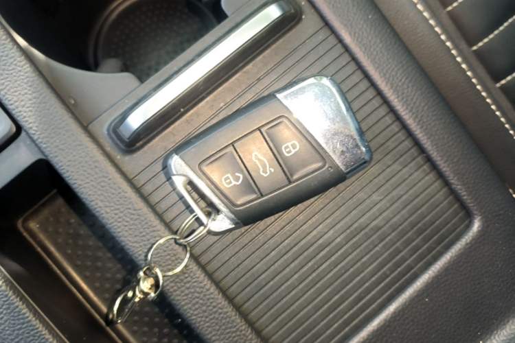 Used Volkswagen Magotan 2020 330TSI DSG Leading Model Vehicle Key