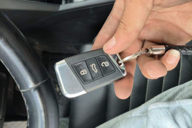 Used Volkswagen Magotan 2020 330TSI DSG Leading Model Vehicle Key