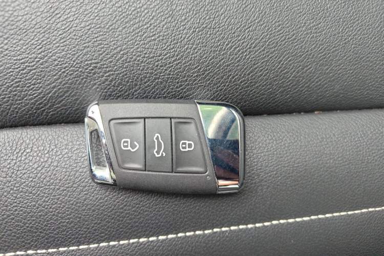 Used Volkswagen Magotan 2020 280TSI DSG Comfort Edition Vehicle Key
