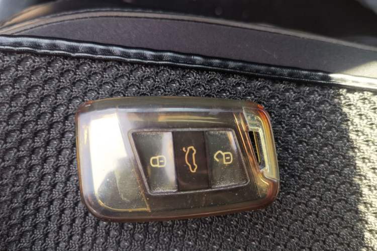 Used Volkswagen Magotan 2020 330TSI DSG Luxury Edition Vehicle Key