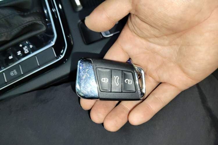 Used Volkswagen Magotan 2020 330TSI DSG Leading Model Vehicle Key