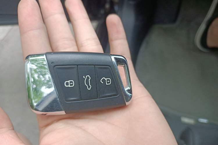 Used Volkswagen Magotan 2020 330TSI DSG Luxury Edition Vehicle Key