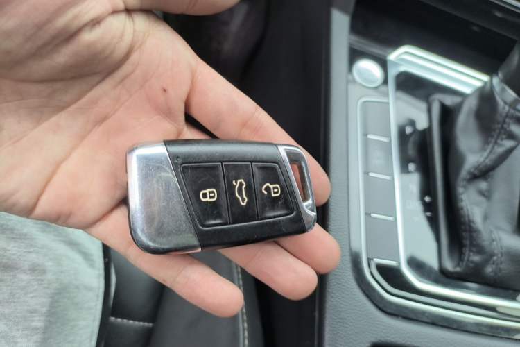 Used Volkswagen Magotan 2020 330TSI DSG Leading Model Vehicle Key