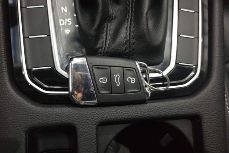 Used Volkswagen Magotan 2020 330TSI DSG Leading Model Vehicle Key