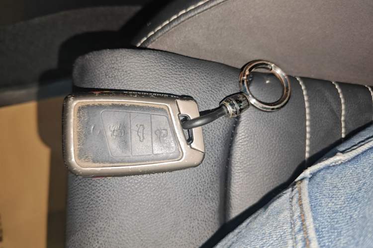 Used Volkswagen Magotan 2020 330TSI DSG Leading Model Vehicle Key