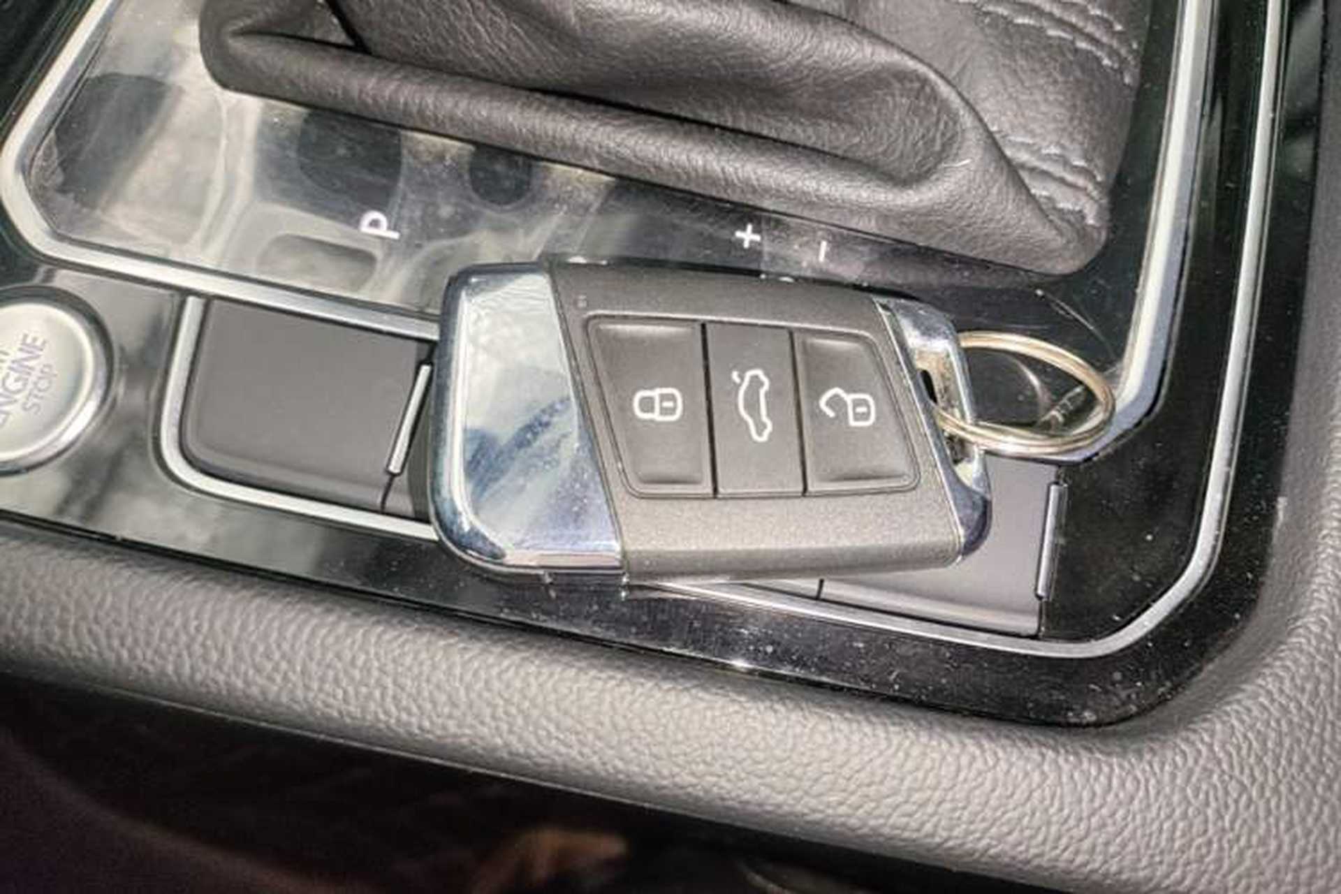 Used Volkswagen Magotan 2020 330TSI DSG Luxury Edition Vehicle Key