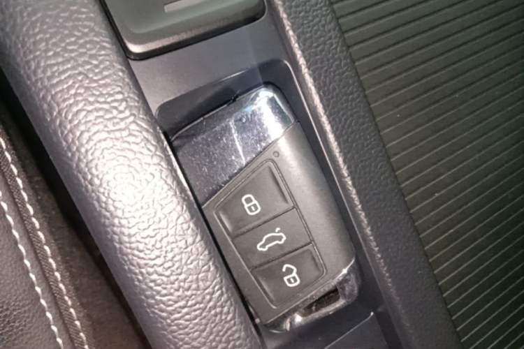Used Volkswagen Magotan 2020 330TSI DSG Luxury Edition Vehicle Key