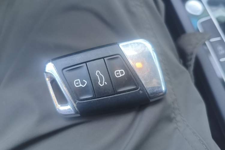 Used Volkswagen Magotan 2020 280TSI DSG Comfort Edition Vehicle Key