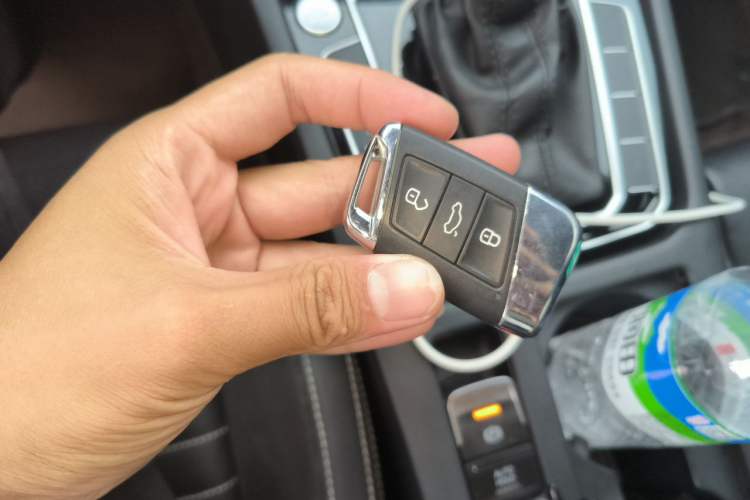 Used Volkswagen Magotan 2020 330TSI DSG Leading Model Vehicle Key