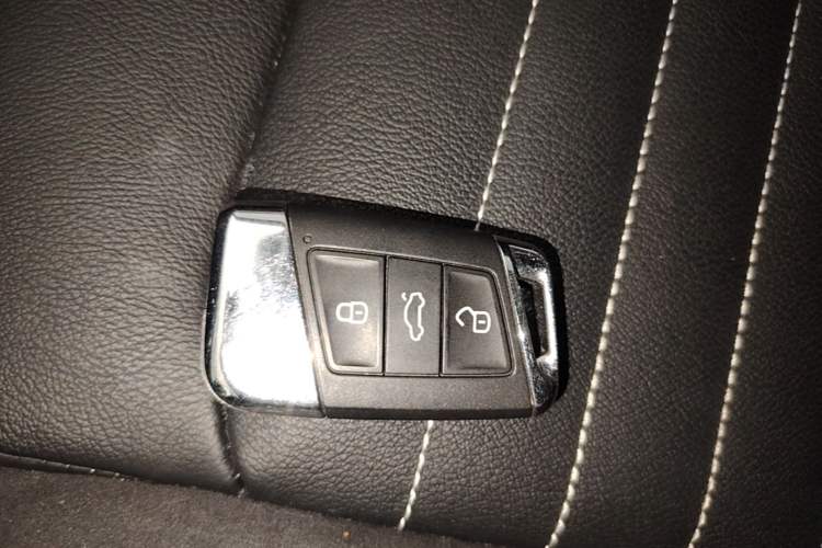 Used Volkswagen Magotan 2020 280TSI DSG Comfort Edition Vehicle Key