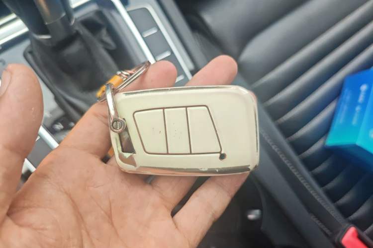 Used Volkswagen Magotan 2020 330TSI DSG Leading Model Vehicle Key