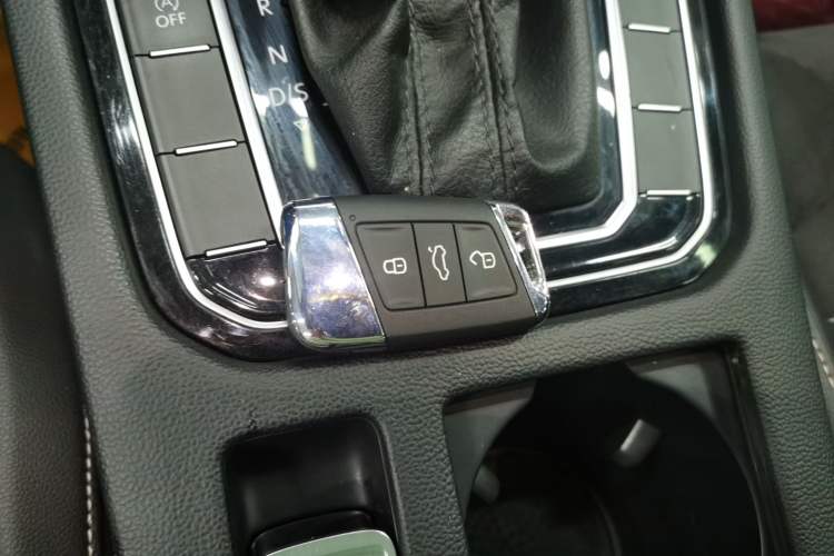 Used Volkswagen Magotan 2020 330TSI DSG Luxury Edition Vehicle Key