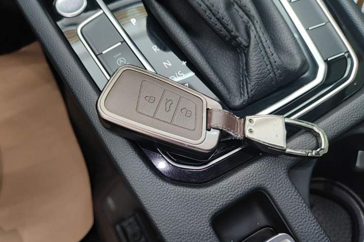 Used Volkswagen Magotan 2020 330TSI DSG Leading Model Vehicle Key