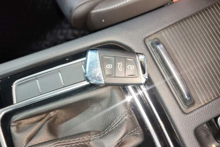 Used Volkswagen Magotan 2020 330TSI DSG Leading Model Vehicle Key