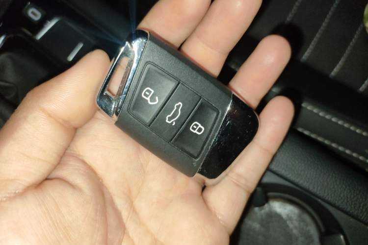 Used Volkswagen Magotan 2020 330TSI DSG Luxury Edition Vehicle Key