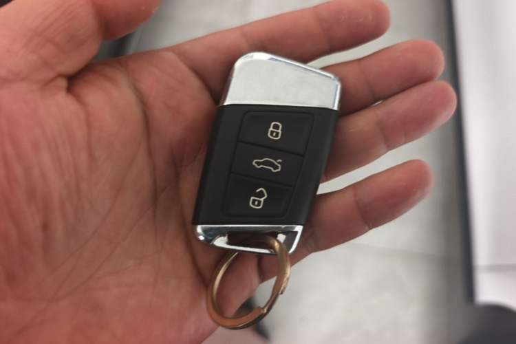Used Volkswagen Magotan 2020 330TSI DSG Leading Model Vehicle Key
