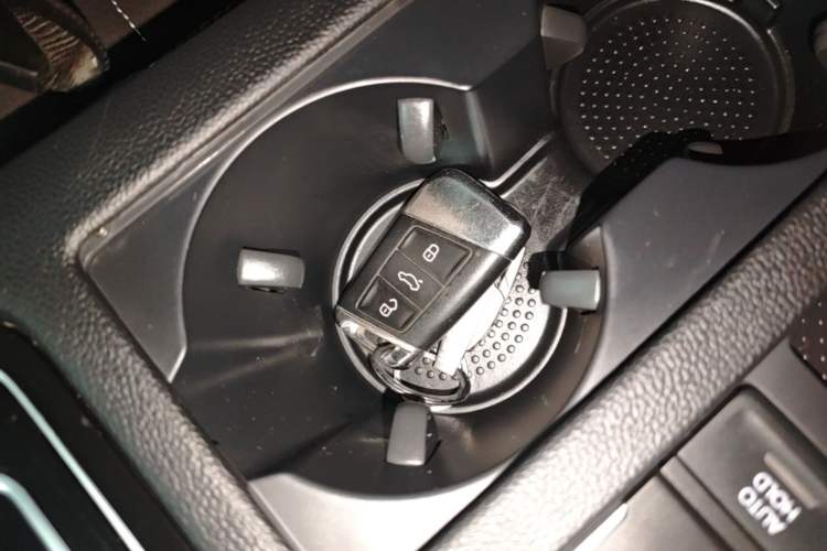 Used Volkswagen Magotan 2020 330TSI DSG Luxury Edition Vehicle Key