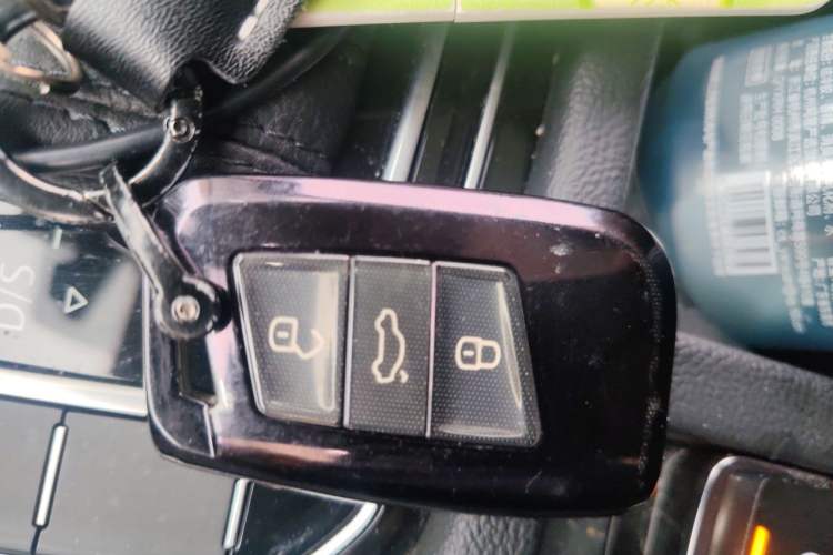 Used Volkswagen Magotan 2020 330TSI DSG Leading Model Vehicle Key