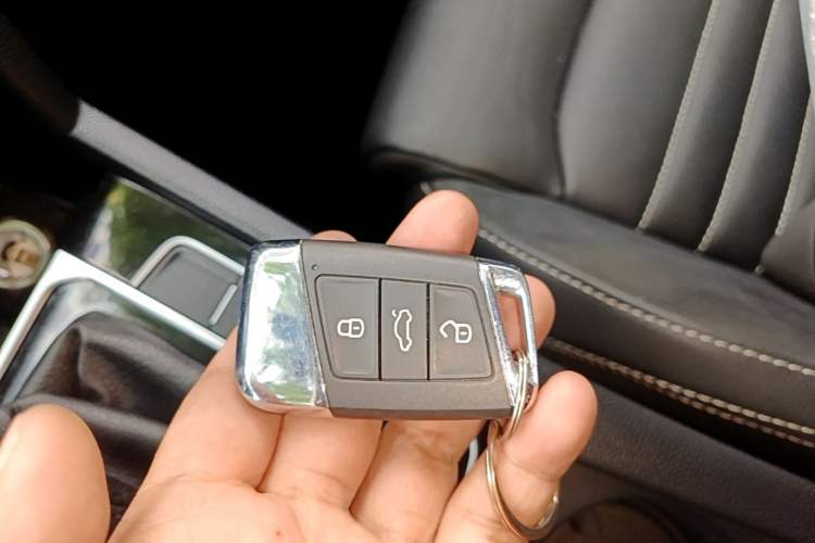 Used Volkswagen Magotan 2020 330TSI DSG Leading Model Vehicle Key