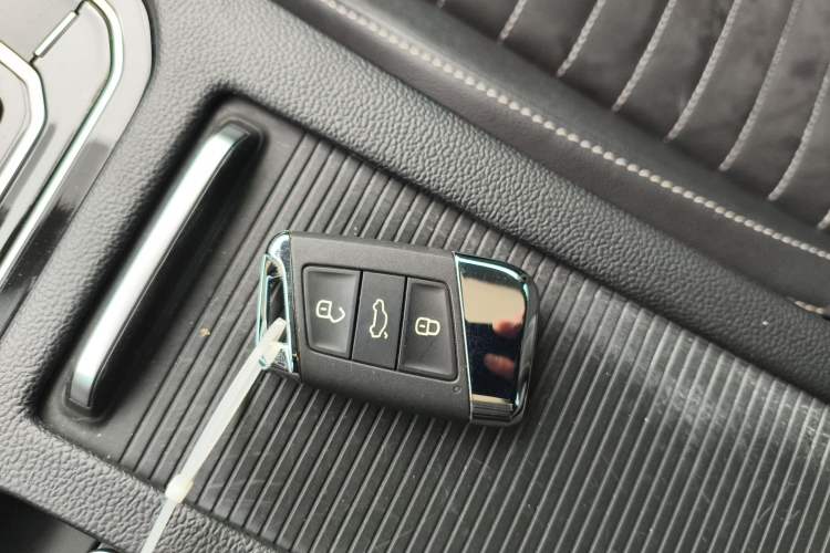 Used Volkswagen Magotan 2020 330TSI DSG Luxury Edition Vehicle Key