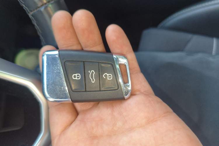 Used Volkswagen Magotan 2020 380TSI DSG Luxury Version Vehicle Key