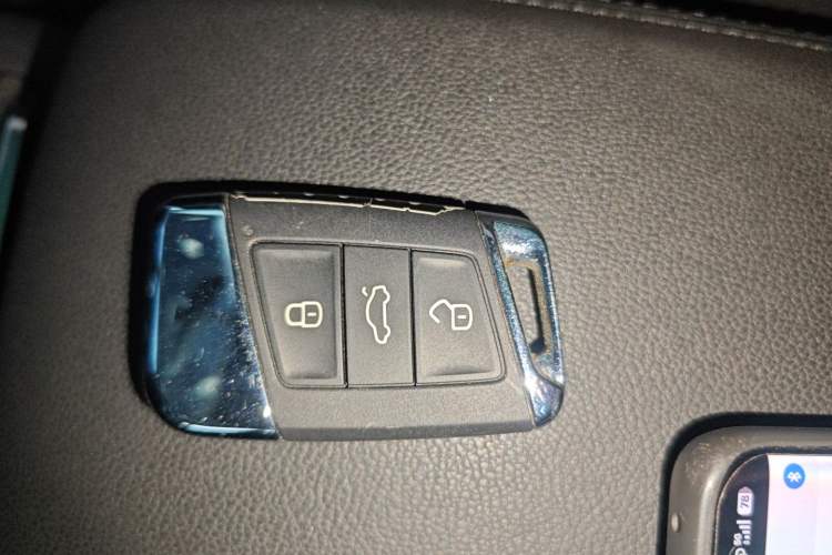 Used Volkswagen Magotan 2020 330TSI DSG Leading Model Vehicle Key