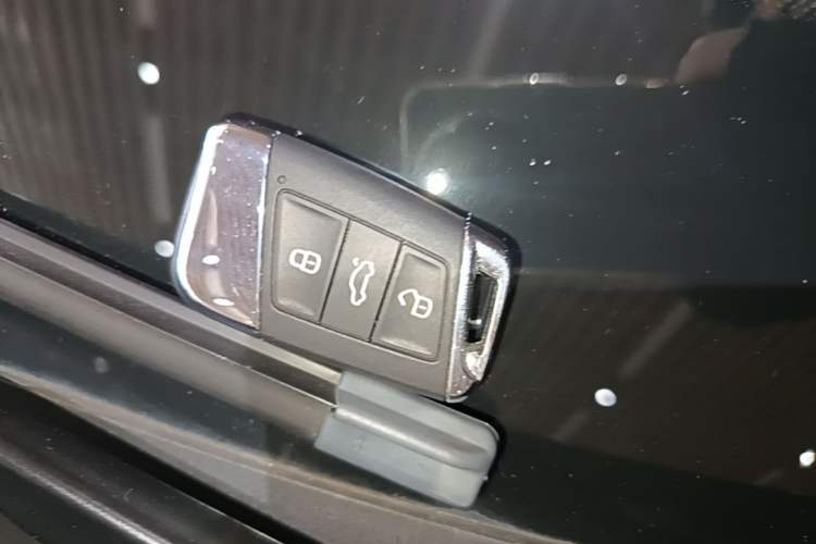 Used Volkswagen Magotan 2020 330TSI DSG Luxury Edition Vehicle Key