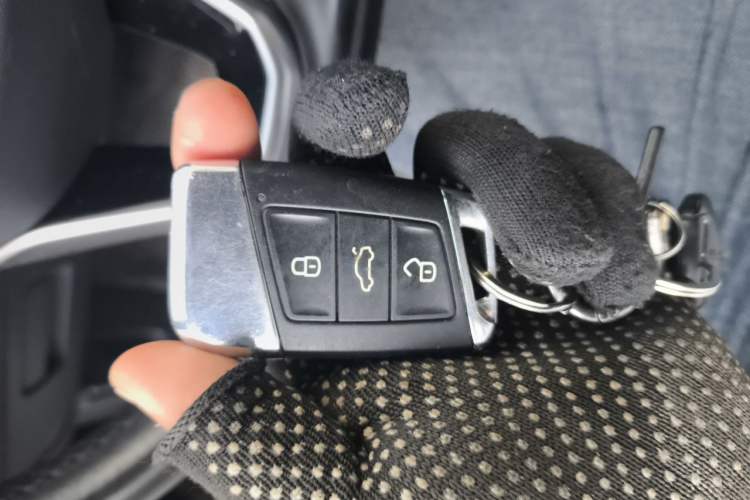 Used Volkswagen Magotan 2020 280TSI DSG Comfort Edition Vehicle Key